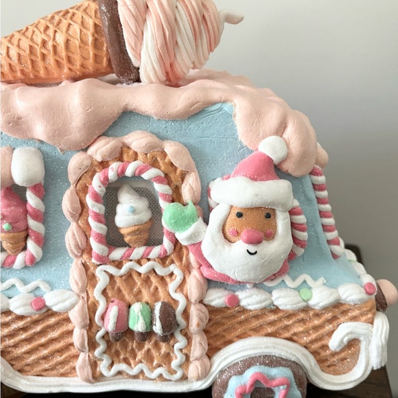 Pastel Santa Snowman LED Ice Cream Truck - Picture 8 of 10